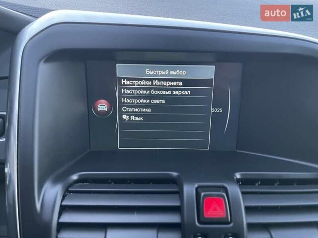 Белый Вольво ХС60, объемом двигателя 2.4 л и пробегом 270 тыс. км за 22650 $, фото 6 на Automoto.ua