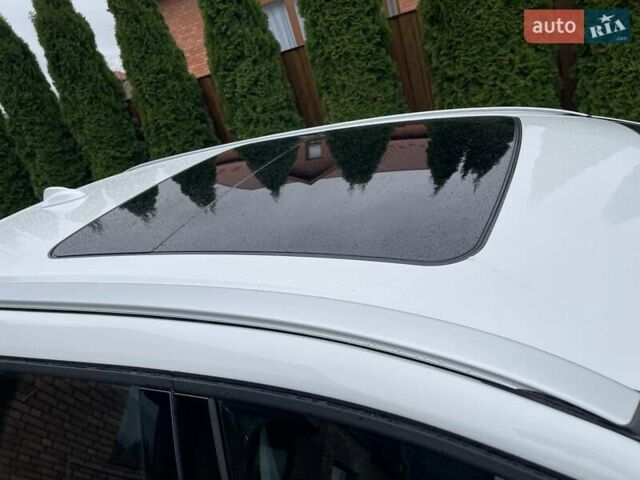 Білий Вольво ХС60, об'ємом двигуна 2.4 л та пробігом 267 тис. км за 22850 $, фото 57 на Automoto.ua