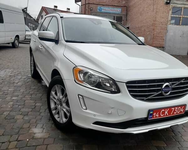 Белый Вольво ХС60, объемом двигателя 1.97 л и пробегом 182 тыс. км за 15400 $, фото 3 на Automoto.ua