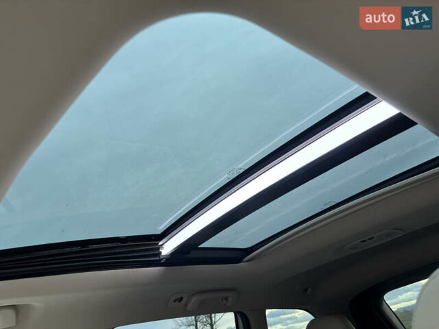 Белый Вольво ХС60, объемом двигателя 2 л и пробегом 137 тыс. км за 17390 $, фото 57 на Automoto.ua