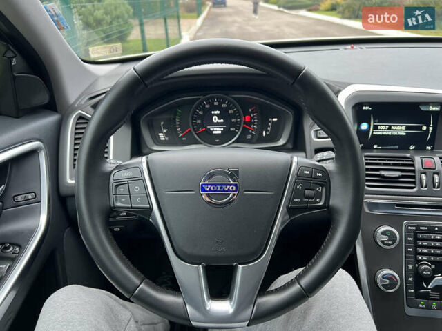 Білий Вольво ХС60, об'ємом двигуна 2 л та пробігом 200 тис. км за 14250 $, фото 48 на Automoto.ua