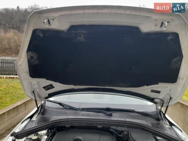 Белый Вольво ХС60, объемом двигателя 1.97 л и пробегом 182 тыс. км за 15400 $, фото 48 на Automoto.ua