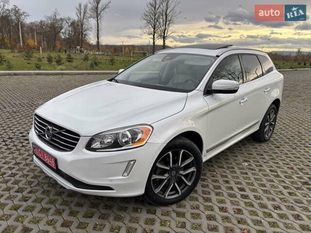 Белый Вольво ХС60, объемом двигателя 2 л и пробегом 137 тыс. км за 17390 $, фото 13 на Automoto.ua