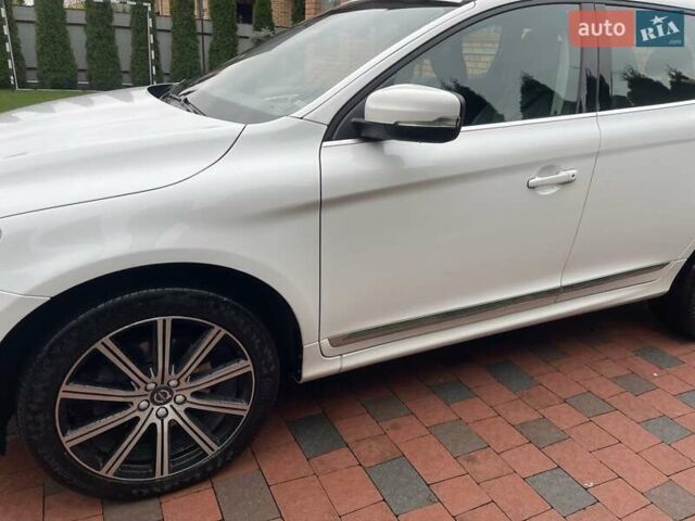 Білий Вольво ХС60, об'ємом двигуна 2.4 л та пробігом 267 тис. км за 22850 $, фото 44 на Automoto.ua