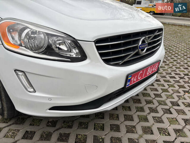 Белый Вольво ХС60, объемом двигателя 2 л и пробегом 137 тыс. км за 17390 $, фото 21 на Automoto.ua