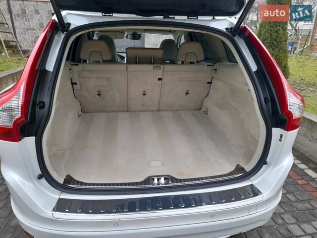 Белый Вольво ХС60, объемом двигателя 1.97 л и пробегом 182 тыс. км за 15400 $, фото 18 на Automoto.ua