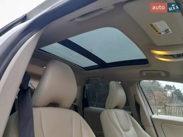 Белый Вольво ХС60, объемом двигателя 1.97 л и пробегом 182 тыс. км за 15400 $, фото 47 на Automoto.ua