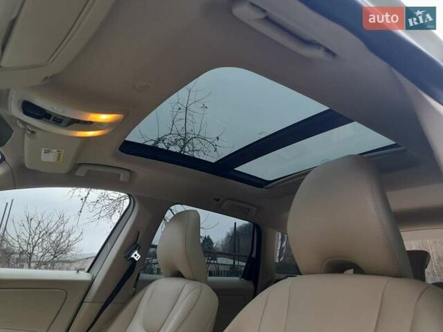 Белый Вольво ХС60, объемом двигателя 1.97 л и пробегом 182 тыс. км за 15400 $, фото 37 на Automoto.ua