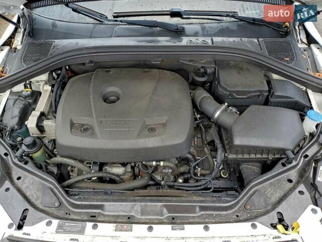 Білий Вольво ХС60, об'ємом двигуна 1.97 л та пробігом 152 тис. км за 3700 $, фото 11 на Automoto.ua