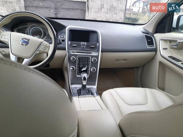 Белый Вольво ХС60, объемом двигателя 1.97 л и пробегом 182 тыс. км за 15400 $, фото 30 на Automoto.ua