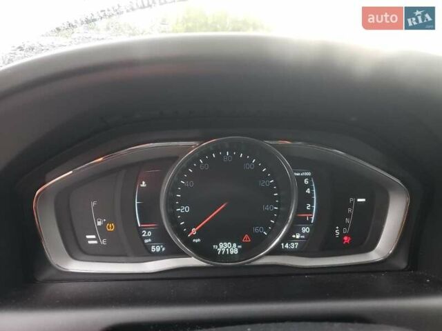 Белый Вольво ХС60, объемом двигателя 2.5 л и пробегом 124 тыс. км за 3000 $, фото 8 на Automoto.ua