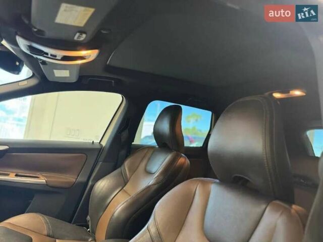 Белый Вольво ХС60, объемом двигателя 1.97 л и пробегом 158 тыс. км за 12850 $, фото 17 на Automoto.ua