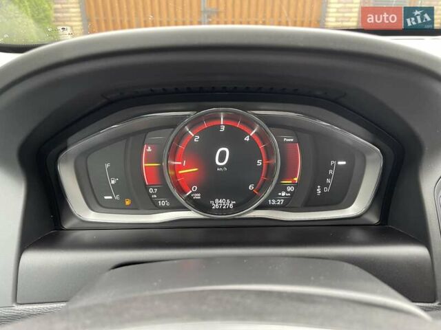 Білий Вольво ХС60, об'ємом двигуна 2.4 л та пробігом 267 тис. км за 22850 $, фото 10 на Automoto.ua