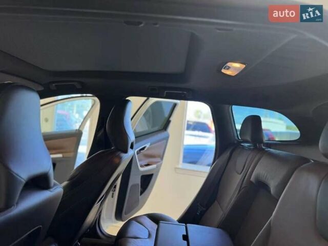 Белый Вольво ХС60, объемом двигателя 1.97 л и пробегом 158 тыс. км за 12850 $, фото 12 на Automoto.ua