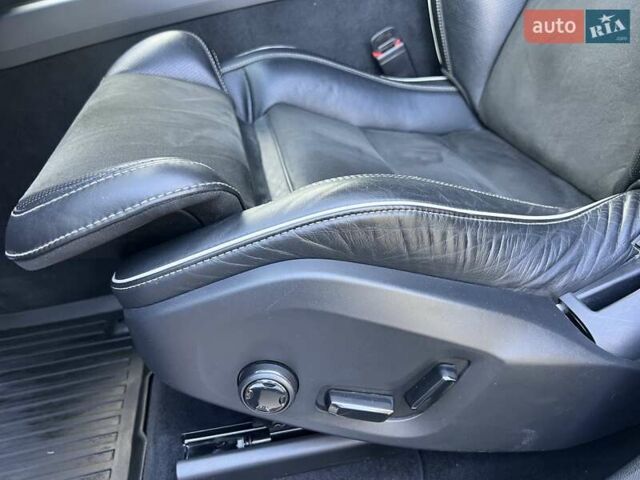 Белый Вольво ХС60, объемом двигателя 2 л и пробегом 330 тыс. км за 25900 $, фото 33 на Automoto.ua