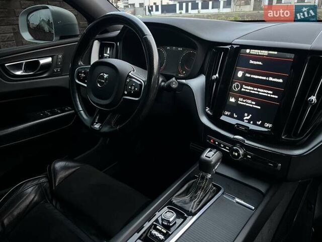 Белый Вольво ХС60, объемом двигателя 2 л и пробегом 330 тыс. км за 25900 $, фото 24 на Automoto.ua