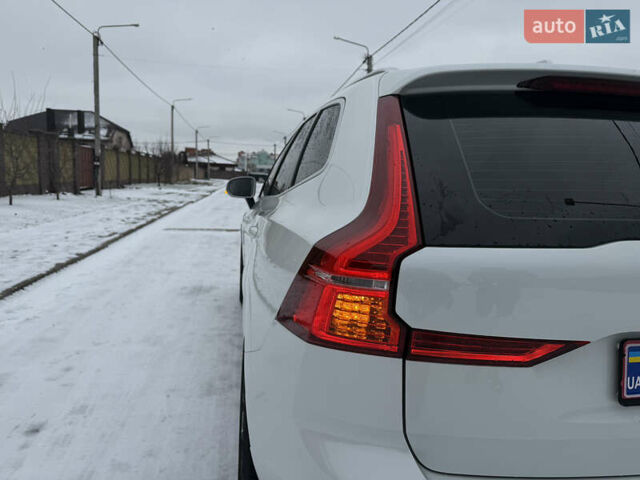 Білий Вольво ХС60, об'ємом двигуна 2 л та пробігом 297 тис. км за 27400 $, фото 33 на Automoto.ua