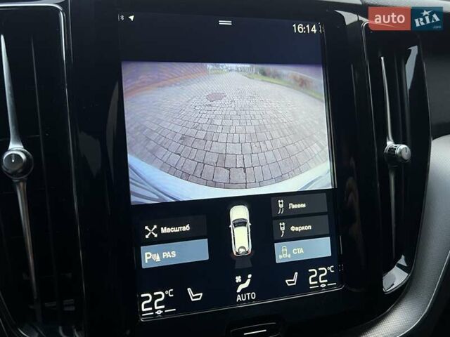 Белый Вольво ХС60, объемом двигателя 2 л и пробегом 330 тыс. км за 25900 $, фото 46 на Automoto.ua