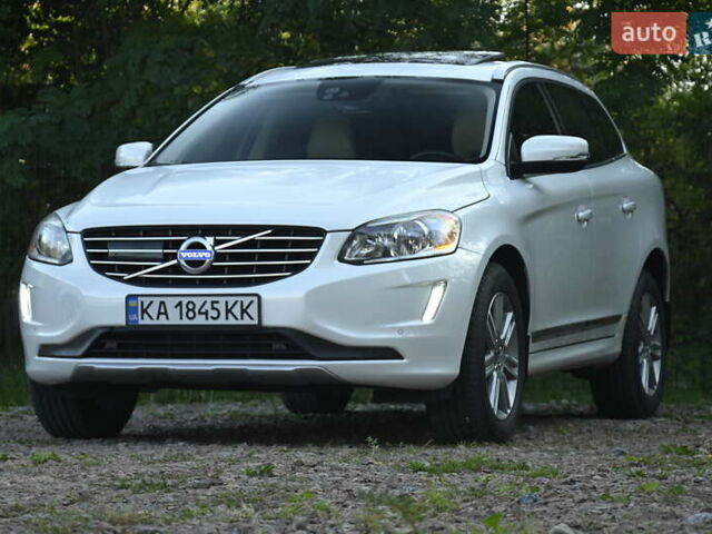 Белый Вольво ХС60, объемом двигателя 1.97 л и пробегом 139 тыс. км за 18600 $, фото 5 на Automoto.ua