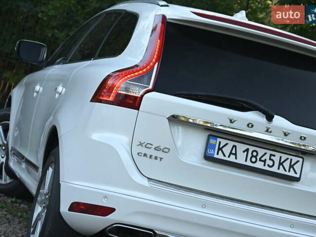 Белый Вольво ХС60, объемом двигателя 1.97 л и пробегом 139 тыс. км за 18600 $, фото 9 на Automoto.ua