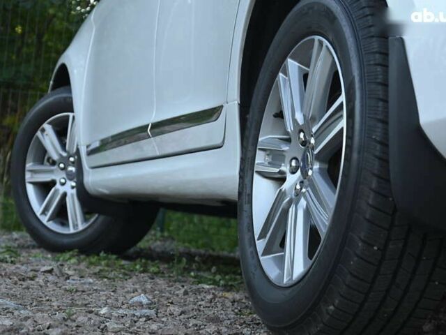 Белый Вольво ХС60, объемом двигателя 2 л и пробегом 139 тыс. км за 18999 $, фото 13 на Automoto.ua