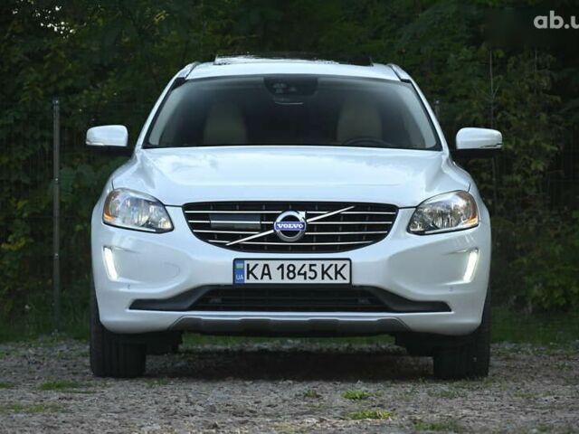 Белый Вольво ХС60, объемом двигателя 2 л и пробегом 139 тыс. км за 18999 $, фото 5 на Automoto.ua