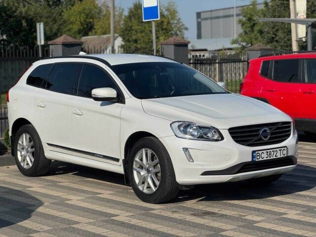 Білий Вольво ХС60, об'ємом двигуна 2 л та пробігом 180 тис. км за 14999 $, фото 4 на Automoto.ua