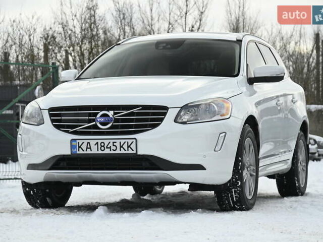 Белый Вольво ХС60, объемом двигателя 1.97 л и пробегом 139 тыс. км за 18500 $, фото 5 на Automoto.ua