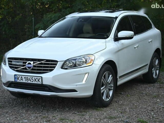 Белый Вольво ХС60, объемом двигателя 2 л и пробегом 139 тыс. км за 18999 $, фото 7 на Automoto.ua