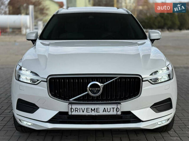 Белый Вольво ХС60, объемом двигателя 1.97 л и пробегом 113 тыс. км за 22199 $, фото 1 на Automoto.ua