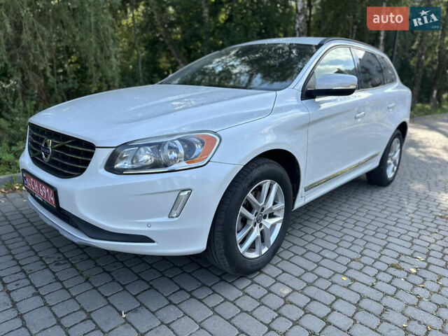 Білий Вольво ХС60, об'ємом двигуна 2 л та пробігом 225 тис. км за 13800 $, фото 2 на Automoto.ua