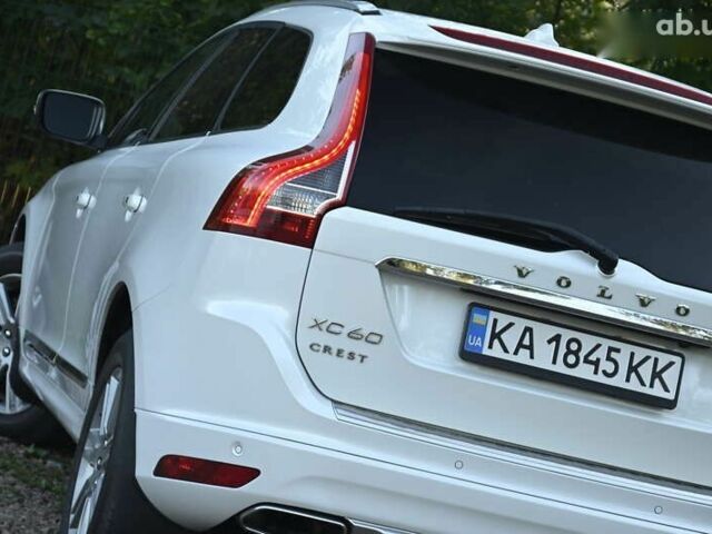 Белый Вольво ХС60, объемом двигателя 2 л и пробегом 139 тыс. км за 18999 $, фото 11 на Automoto.ua