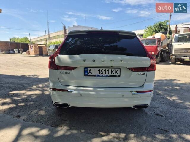 Белый Вольво ХС60, объемом двигателя 1.97 л и пробегом 325 тыс. км за 28500 $, фото 10 на Automoto.ua