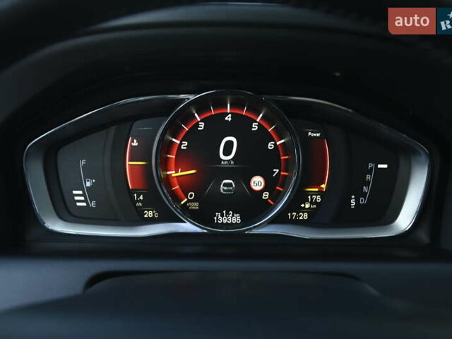 Белый Вольво ХС60, объемом двигателя 1.97 л и пробегом 139 тыс. км за 18600 $, фото 26 на Automoto.ua