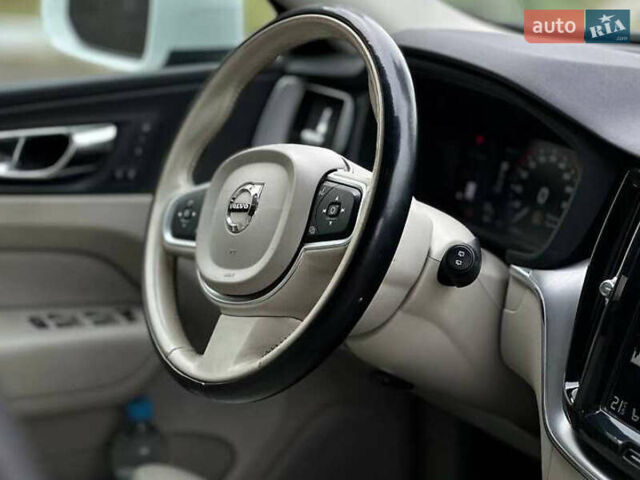Білий Вольво ХС60, об'ємом двигуна 1.97 л та пробігом 69 тис. км за 29000 $, фото 10 на Automoto.ua