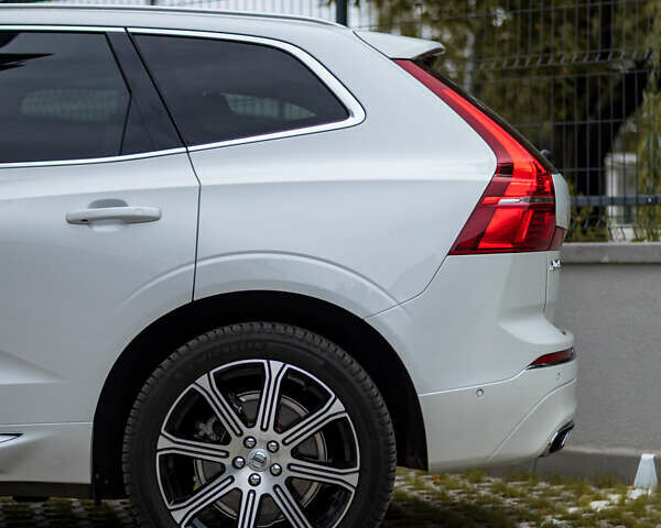 Білий Вольво ХС60, об'ємом двигуна 2 л та пробігом 101 тис. км за 36700 $, фото 13 на Automoto.ua