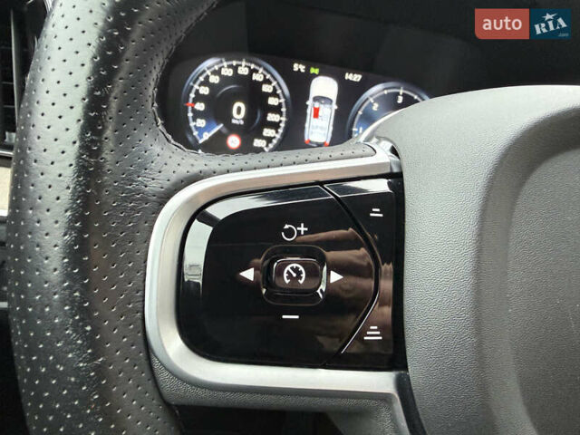 Белый Вольво ХС60, объемом двигателя 1.97 л и пробегом 63 тыс. км за 36800 $, фото 28 на Automoto.ua