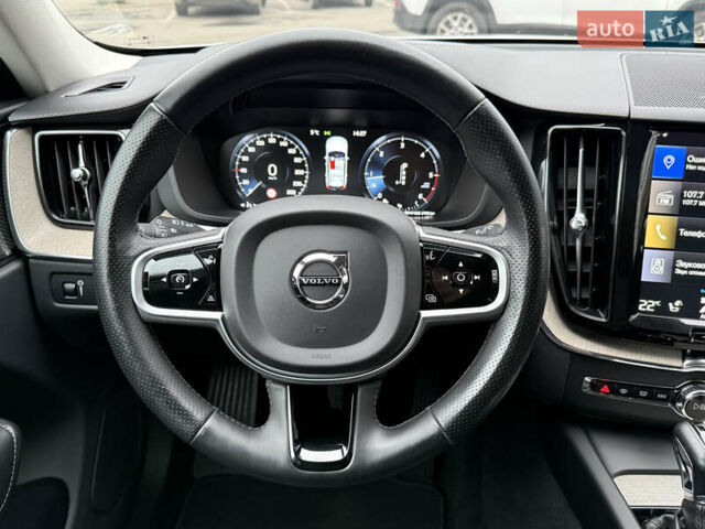 Белый Вольво ХС60, объемом двигателя 1.97 л и пробегом 63 тыс. км за 36800 $, фото 23 на Automoto.ua