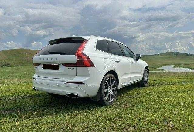 Вольво ХС60 2018 в Одессе на Automoto.ua Белый Вольво ХС60, объемом двигателя 0 л и пробегом 71 тыс. км за 34000 $, фото 3 на Automoto.ua