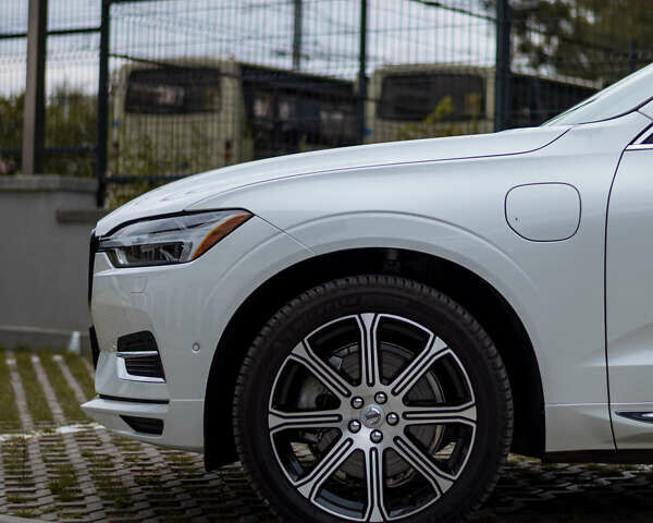 Білий Вольво ХС60, об'ємом двигуна 2 л та пробігом 101 тис. км за 36700 $, фото 14 на Automoto.ua