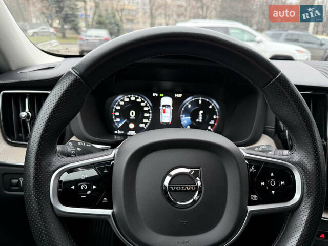 Белый Вольво ХС60, объемом двигателя 1.97 л и пробегом 63 тыс. км за 36800 $, фото 26 на Automoto.ua