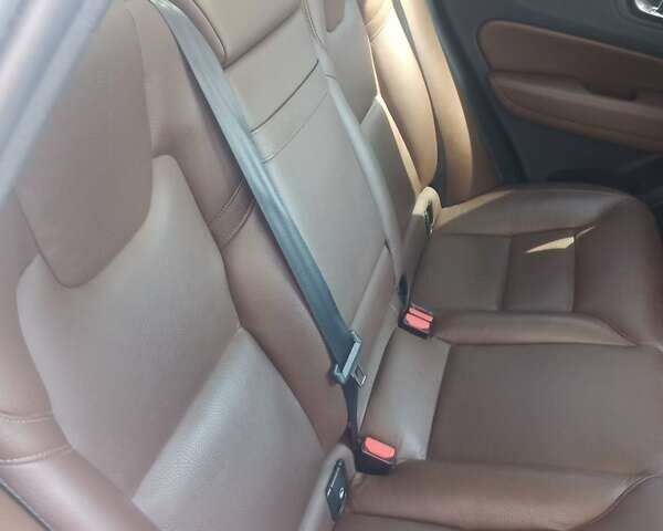 Вольво ХС60 2018 в Житомире на Automoto.ua Белый Вольво ХС60, объемом двигателя 2 л и пробегом 168 тыс. км за 31500 $, фото 7 на Automoto.ua