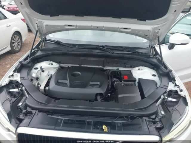 Белый Вольво ХС60, объемом двигателя 2 л и пробегом 72 тыс. км за 7000 $, фото 9 на Automoto.ua