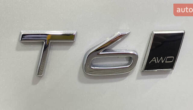 Белый Вольво ХС60, объемом двигателя 1.97 л и пробегом 130 тыс. км за 25950 $, фото 52 на Automoto.ua