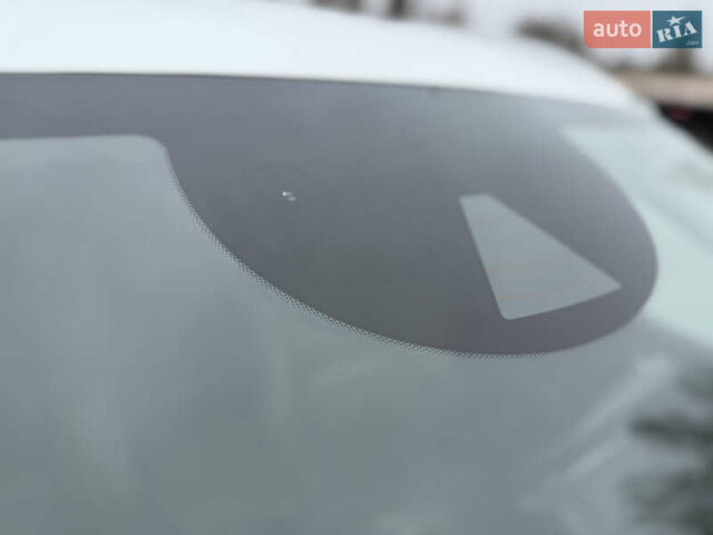Белый Вольво ХС60, объемом двигателя 2 л и пробегом 149 тыс. км за 43684 $, фото 38 на Automoto.ua