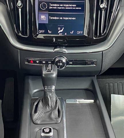 Белый Вольво ХС60, объемом двигателя 1.97 л и пробегом 130 тыс. км за 25950 $, фото 12 на Automoto.ua