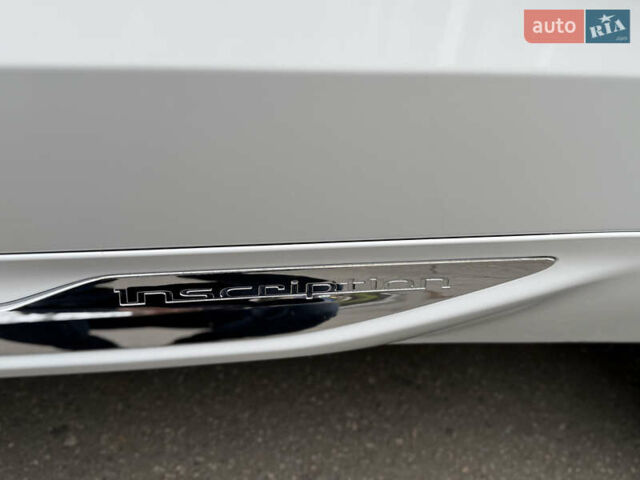 Белый Вольво ХС60, объемом двигателя 1.97 л и пробегом 63 тыс. км за 36800 $, фото 68 на Automoto.ua