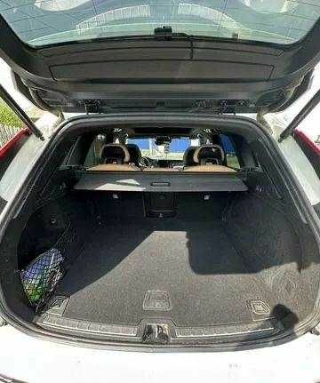 Вольво ХС60 2018 в Одессе на Automoto.ua Белый Вольво ХС60, объемом двигателя 0 л и пробегом 71 тыс. км за 34000 $, фото 11 на Automoto.ua