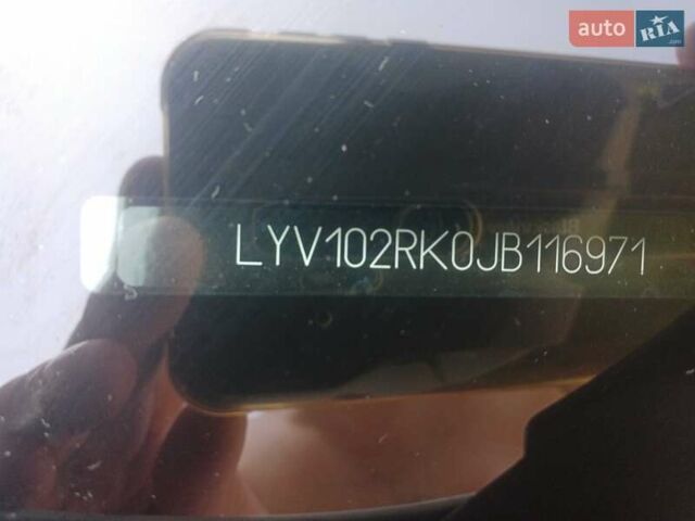 Вольво ХС60 2018 в Житомире на Automoto.ua Белый Вольво ХС60, объемом двигателя 2 л и пробегом 168 тыс. км за 31500 $, фото 17 на Automoto.ua