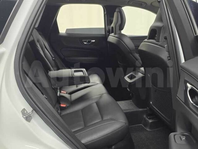 Вольво ХС60 2018 у Дніпро (Дніпропетровську) на Automoto.ua Білий Вольво ХС60, об'ємом двигуна 2 л та пробігом 108 тис. км за 29000 $, фото 7 на Automoto.ua